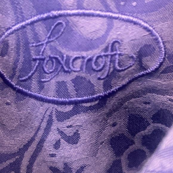 Foxcroft Purple Paisley Blouse Size 4 Slim Fit No Iron - Picture 4 of 7